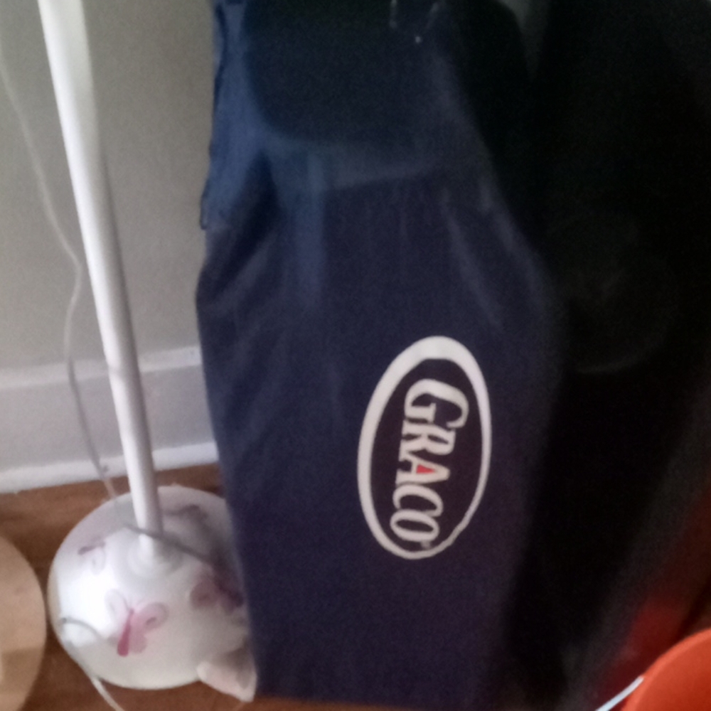 Graco pack n play
